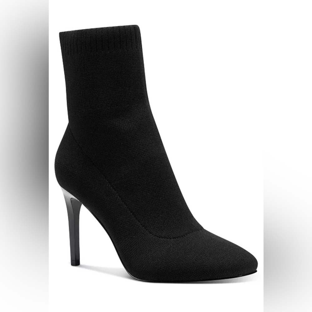 INC International Concepts Vidalia Knit Sock Booties – Black – Size 9M